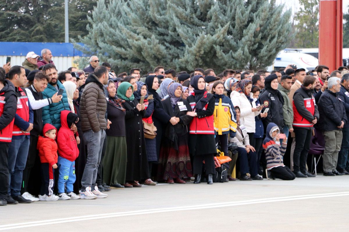 Pençe-Kilit harekatı şehitlerinin naaşı Gaziantep'e getirildi