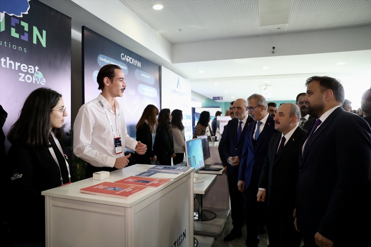 Siber Güvenlik Haftası ve Uluslararası Siber Savaş ve Güvenlik Konferansı