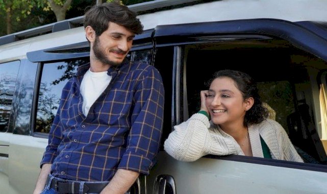 Ecem Erkek üç yeni projeyle seyirci karşısında