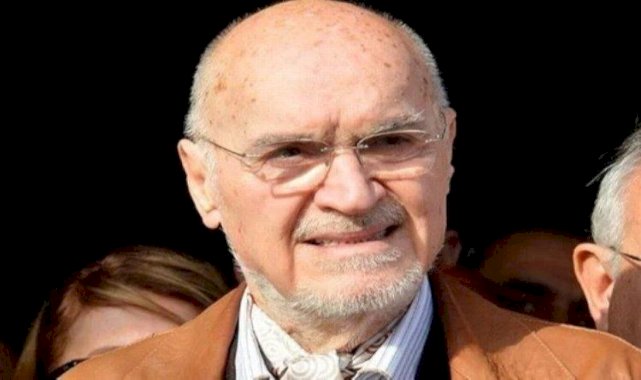 Hıncal Uluç yaşamını yitirdi