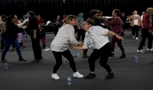 Kadına şiddet Beylikdüzü'nde masaya yatırıldı