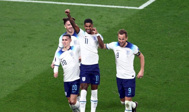 Marcus Rashford'dan tarihe geçen gol