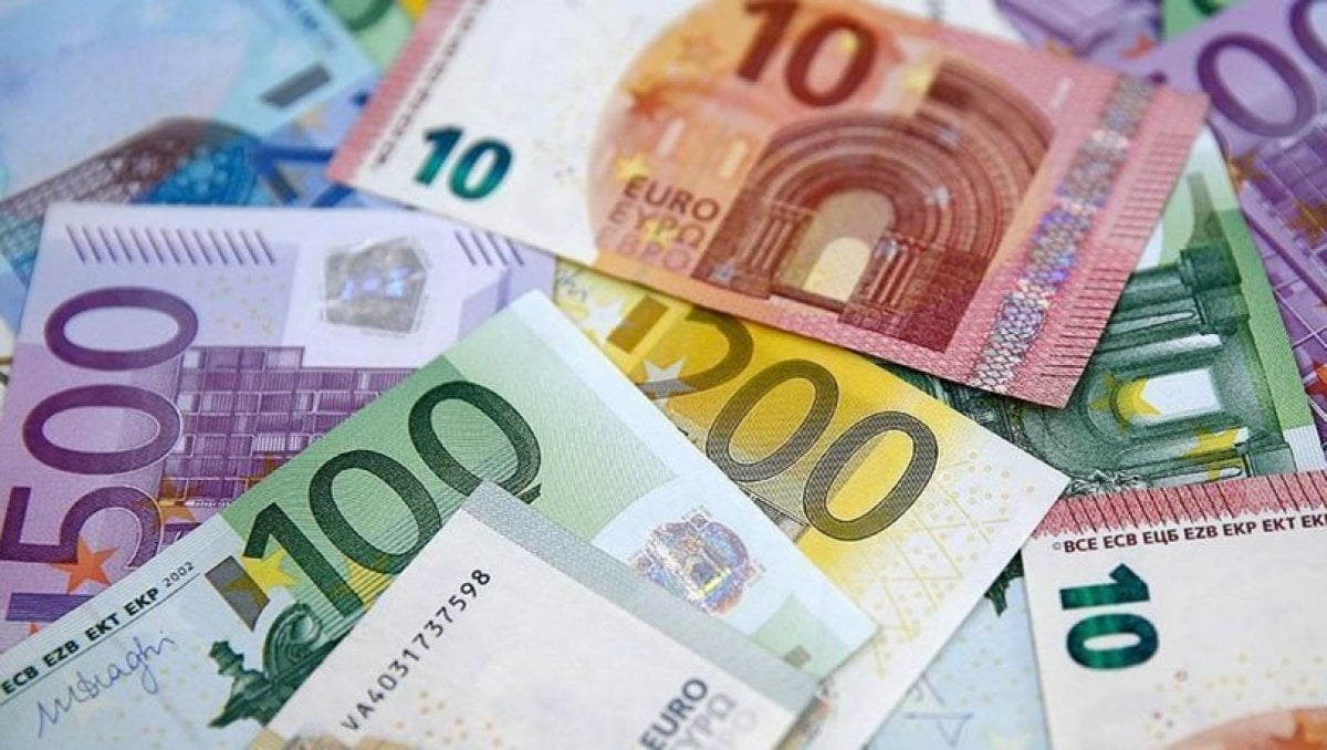 AB, nakit ödemeleri 10 bin euro ile sınırlandıracak