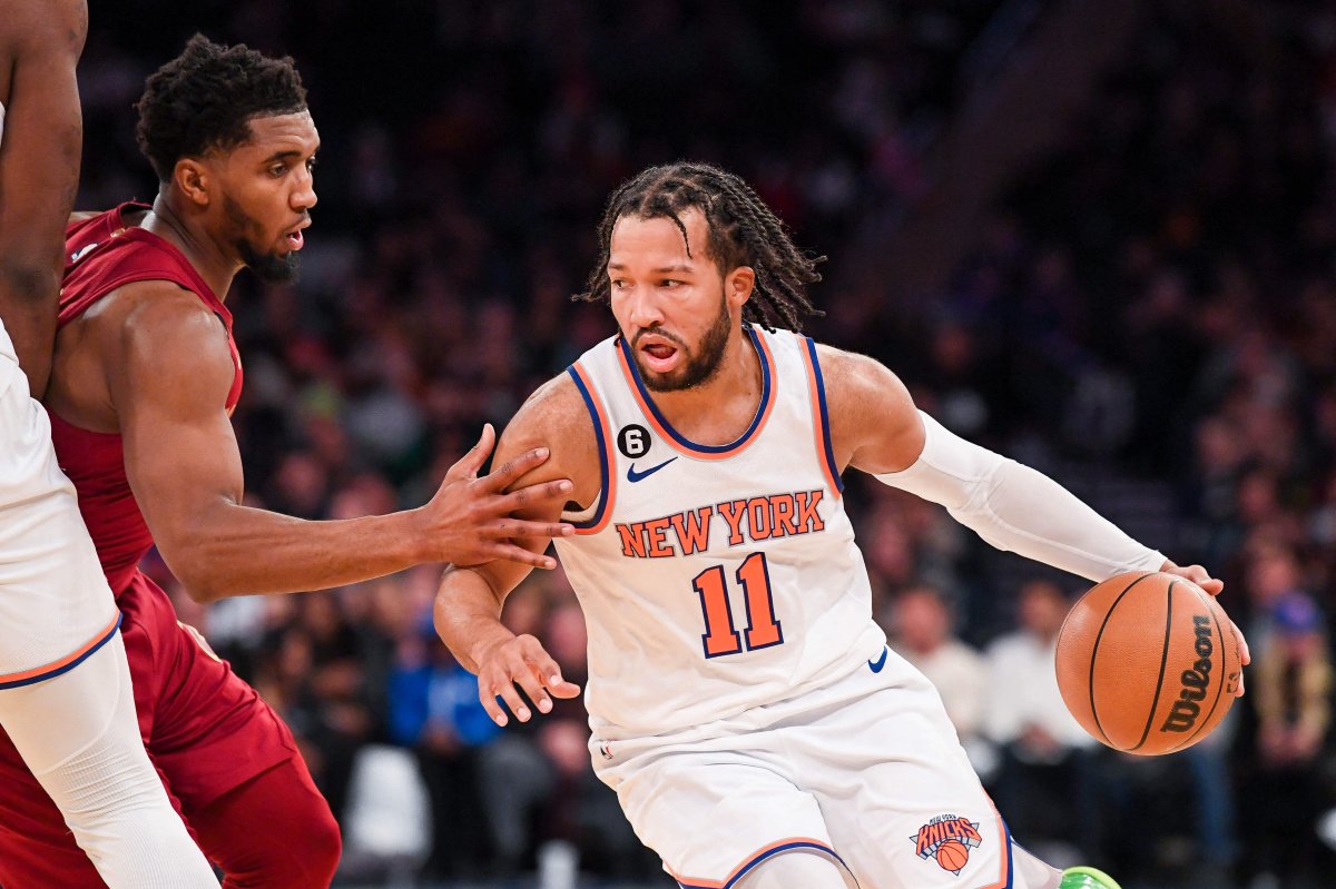 Anthony Davis 55 sayı ile oynadı, Lakers seriyi sürdürdü