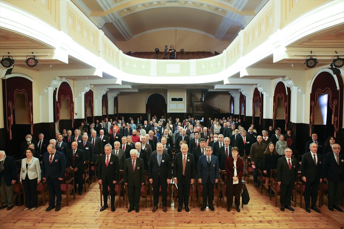 Dursun Özbek: Bu törenler bizim çimentomuz