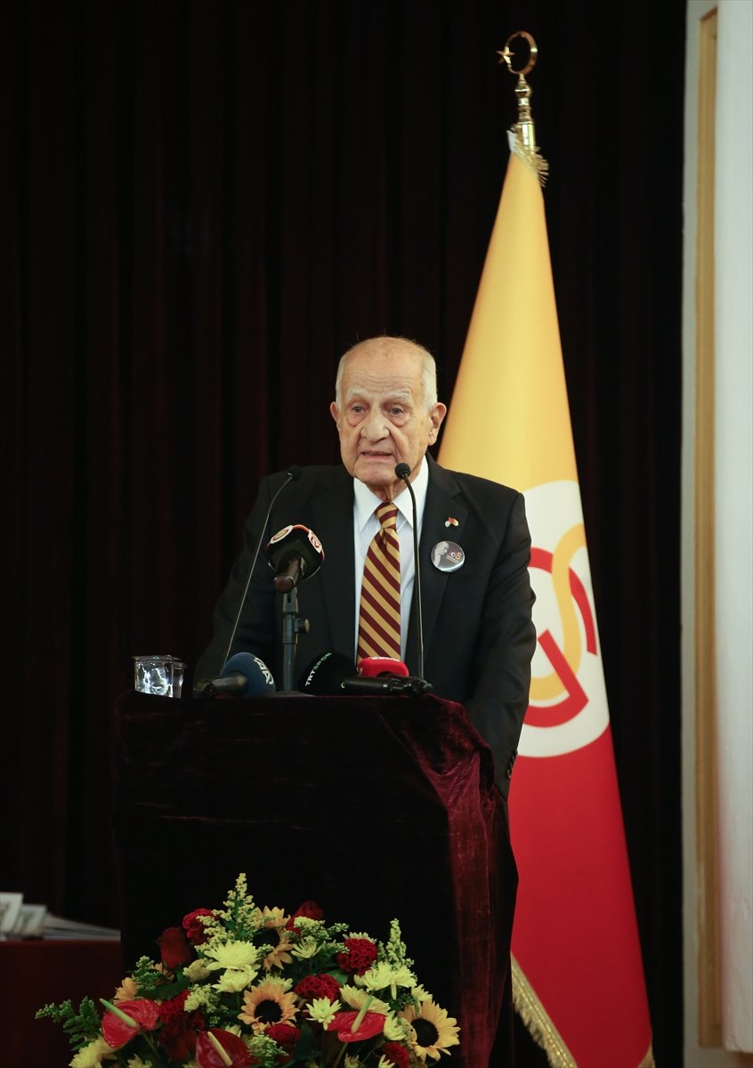 Dursun Özbek: Bu törenler bizim çimentomuz