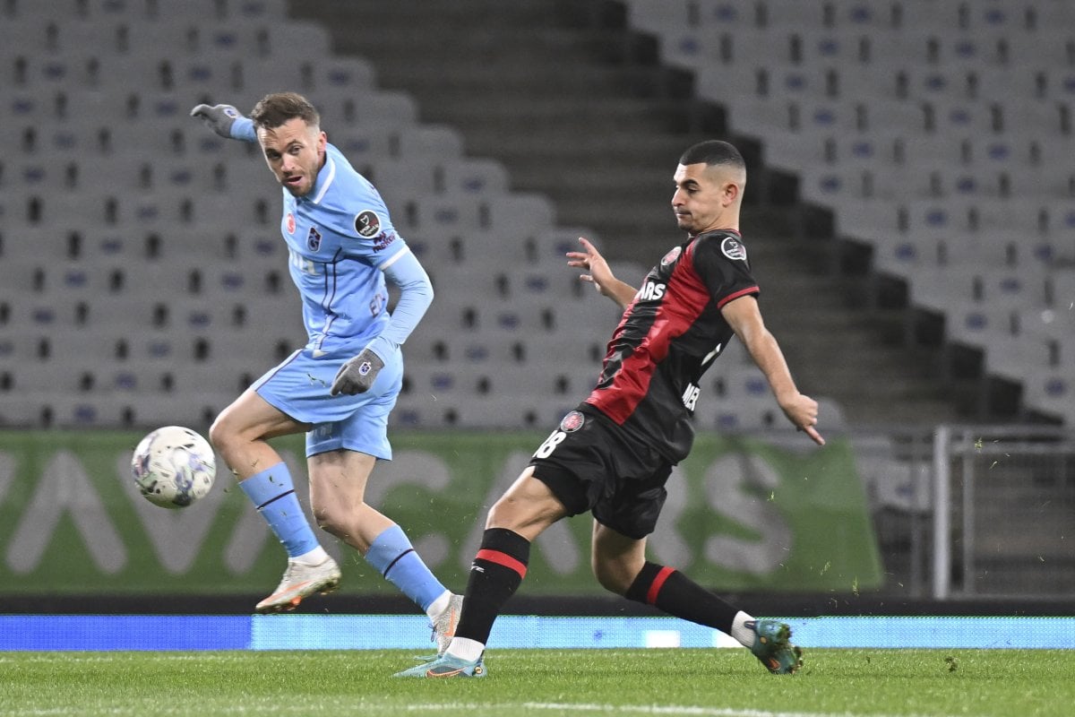 Edin Visca, Karagümrük maçında sakatlandı