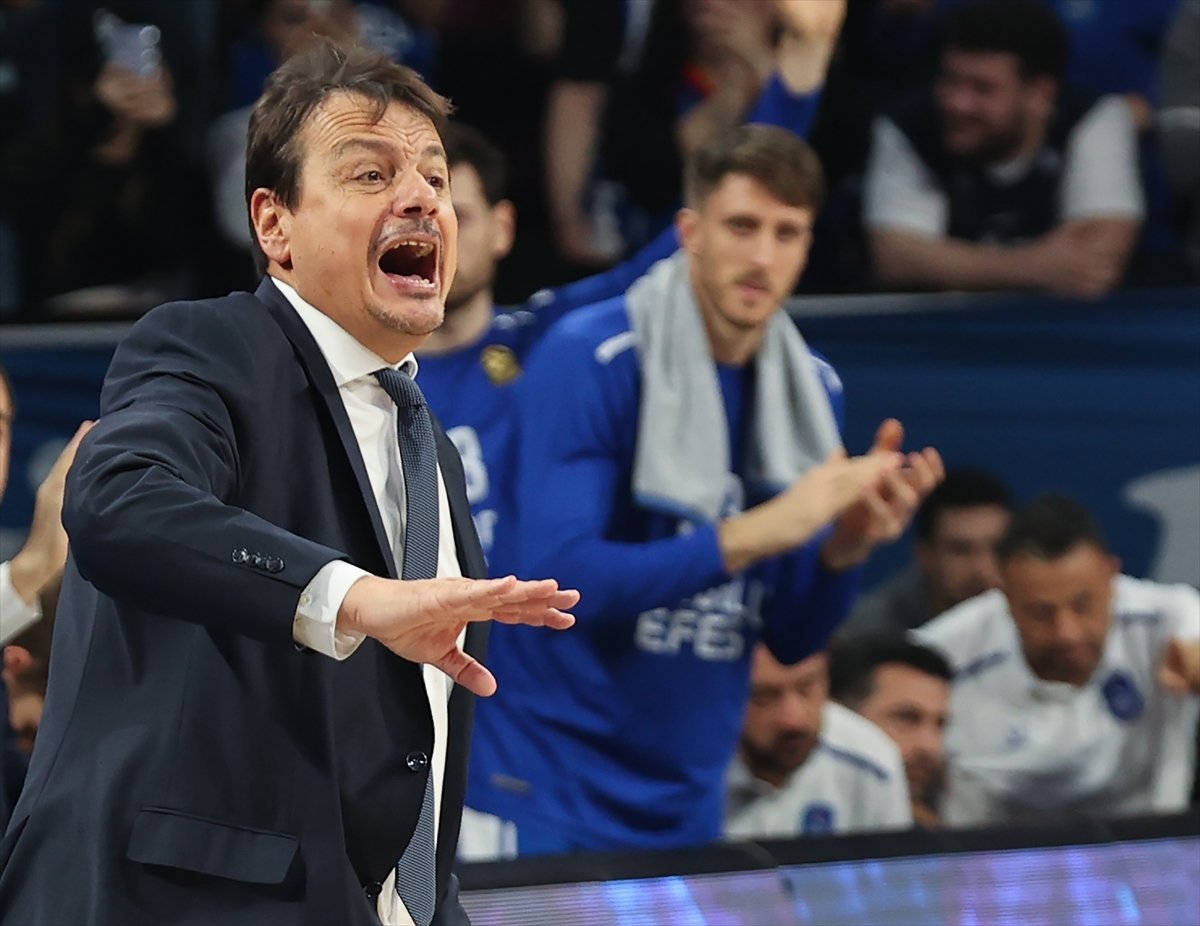 Ergin Ataman: Ben çok kötü bir koçum