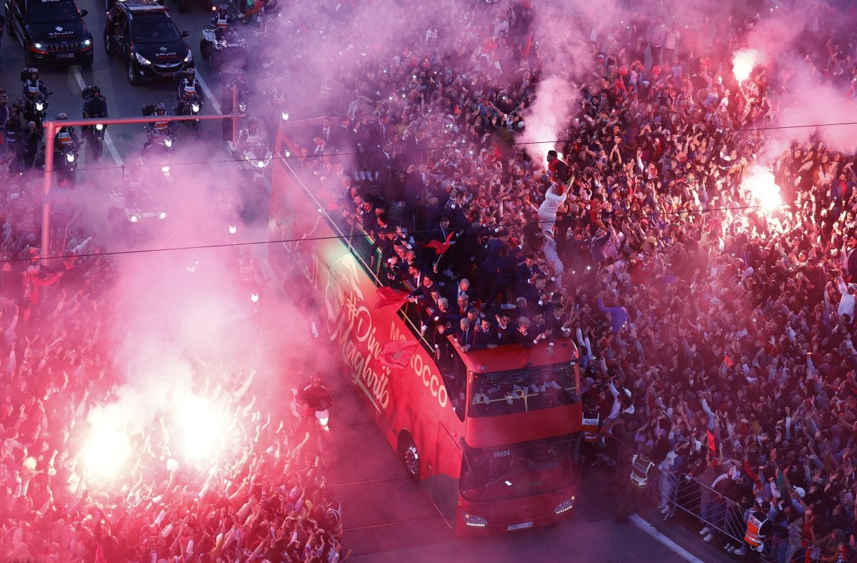 Faslılar milli futbolcularını coşkuyla karşıladı