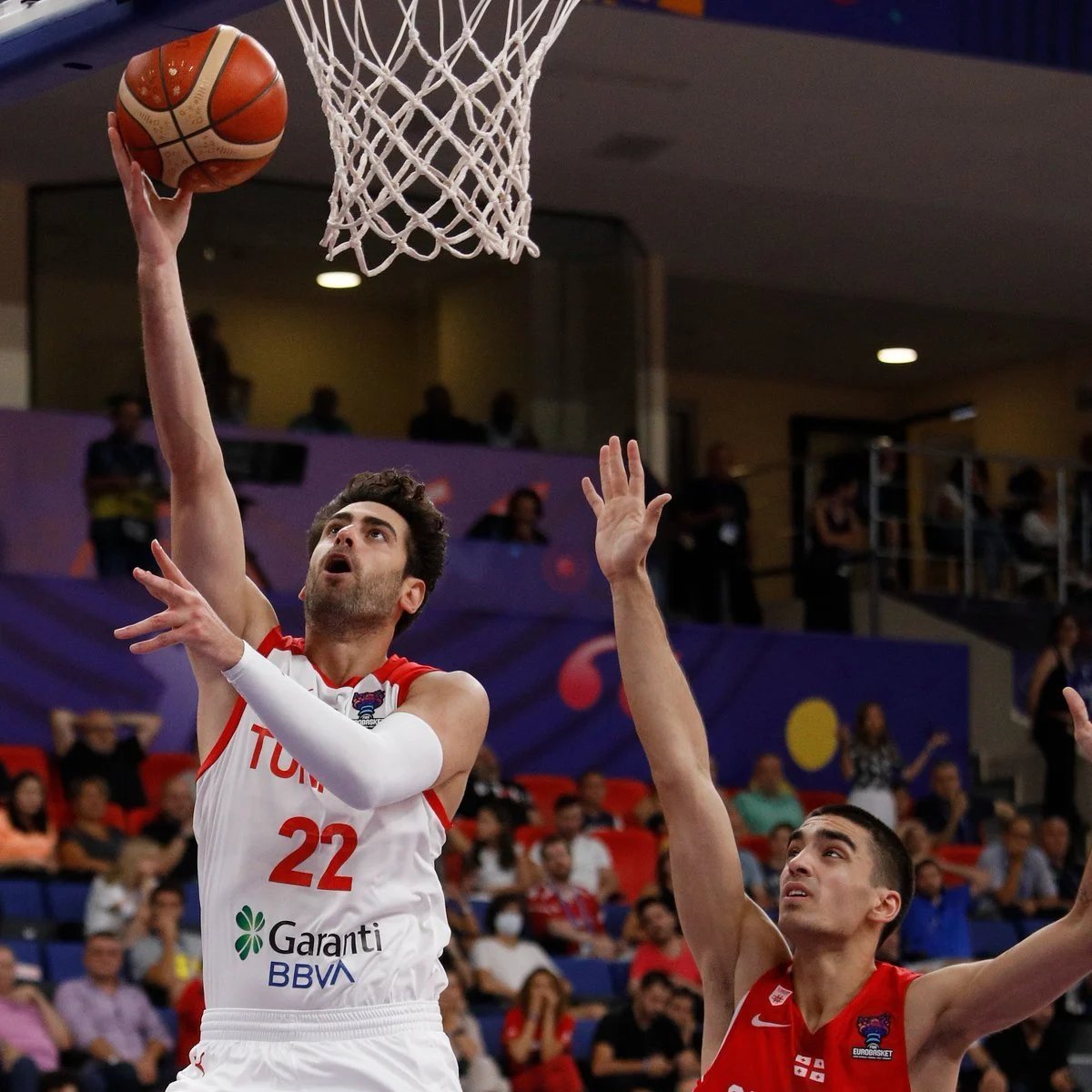 FIBA, olaylı Türkiye-Gürcistan maçının cezalarını açıkladı