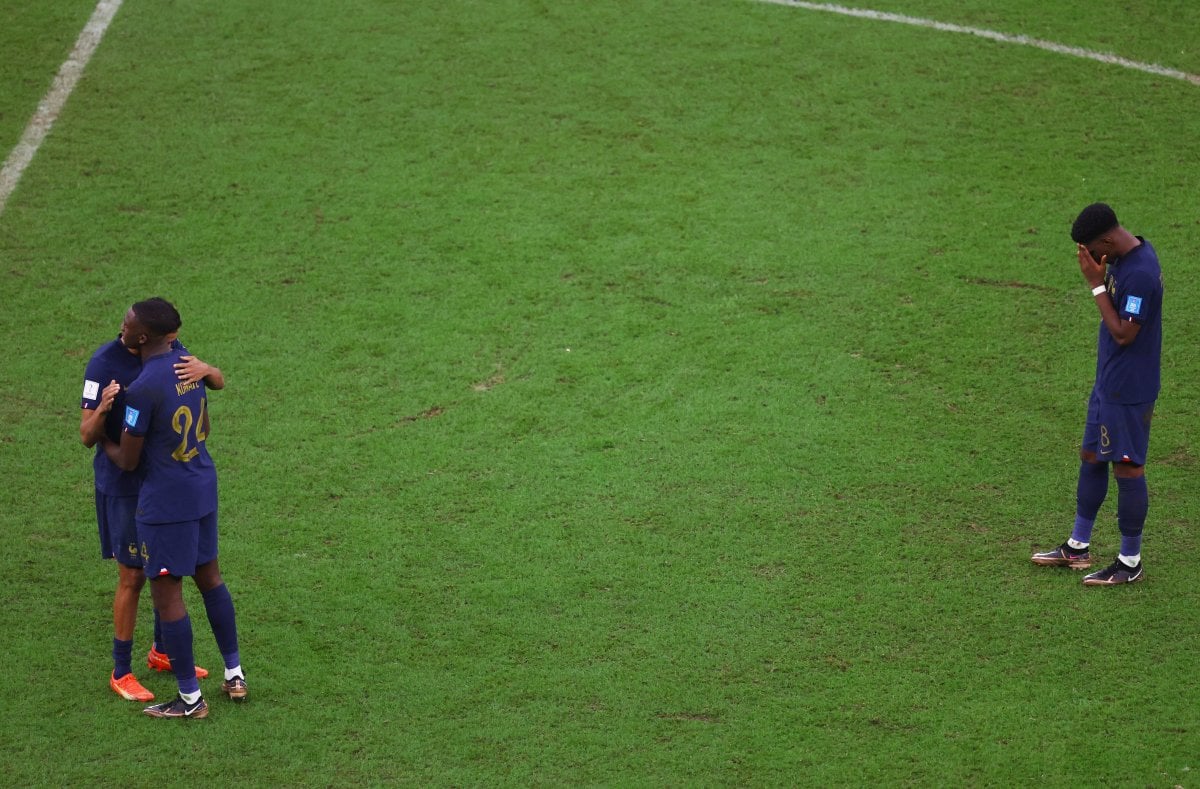 Fransa Futbol Federasyonu, ırkçı söylemler için şikayette bulunacak