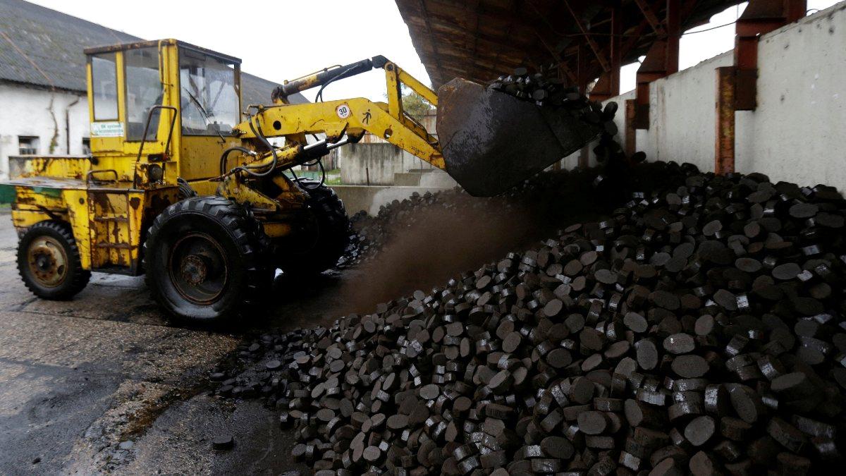 İngiliz hükümeti, 30 yıl sonra ilk kez bir kömür madeni projesine lisans verdi