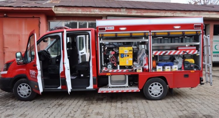  Japonya’dan Bingöl Genç'e arama kurtarma aracı