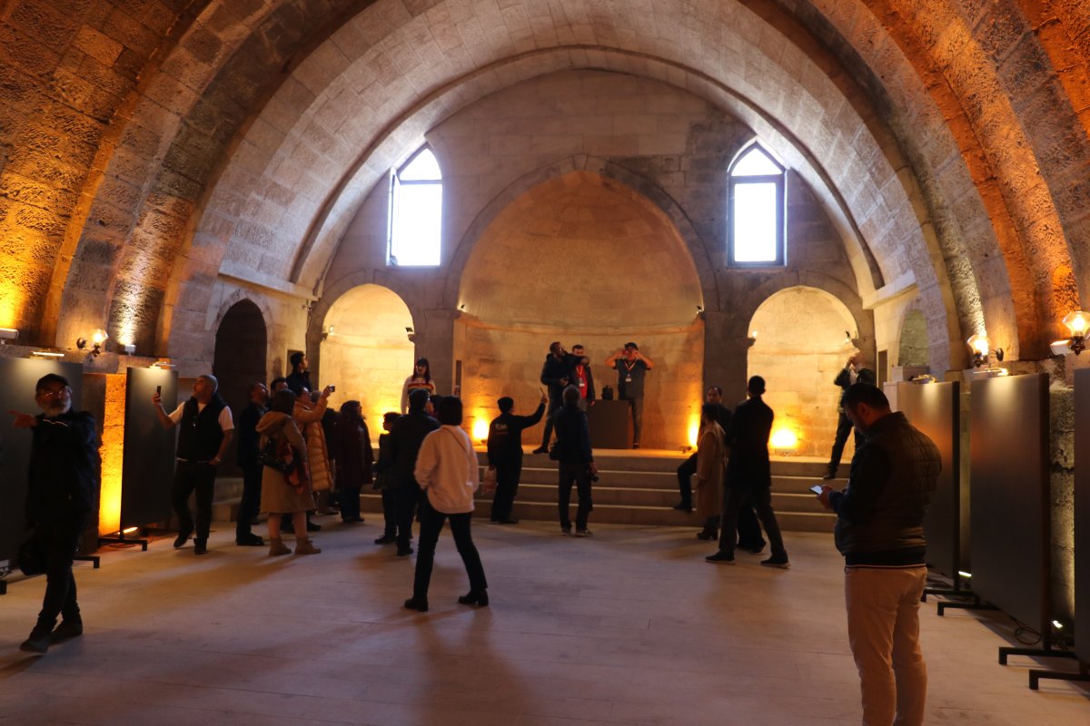 Kayseri'de gazetecilerle öğrencileri buluşturan program