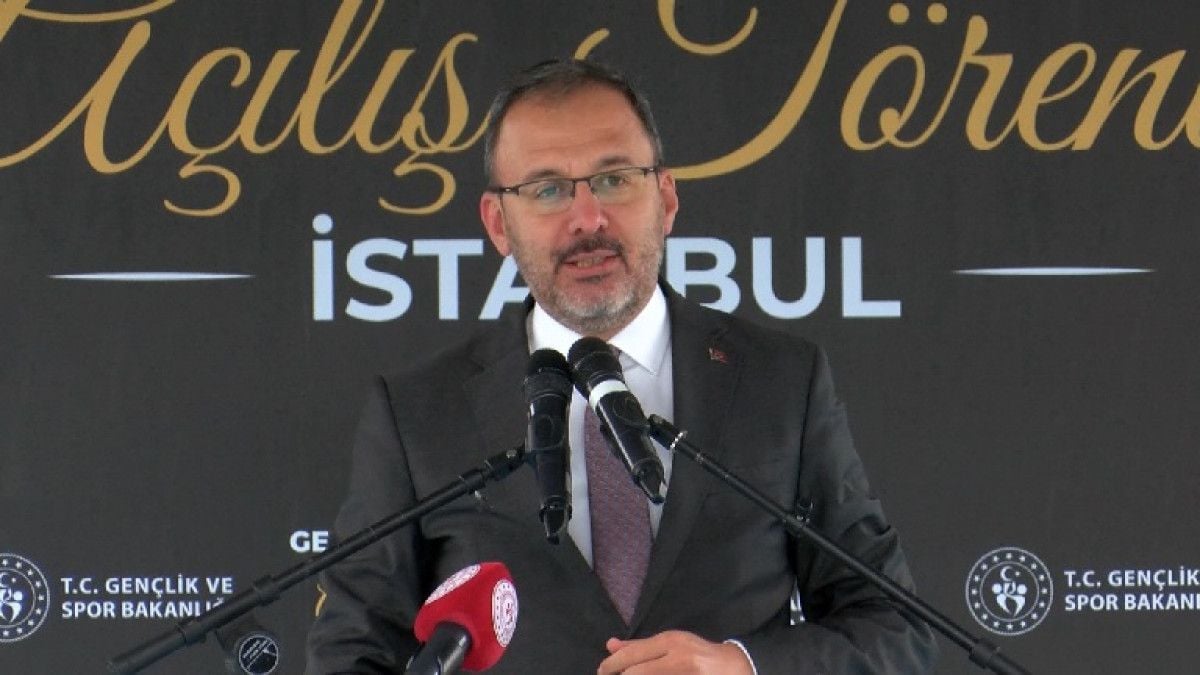 Mehmet Muharrem Kasapoğlu: Gençlerimiz her şeyin en iyisine layıktır