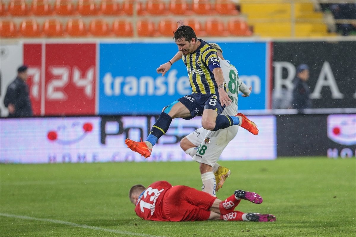 Mert Hakan Yandaş: Jorge Jesus büyük bir otorite