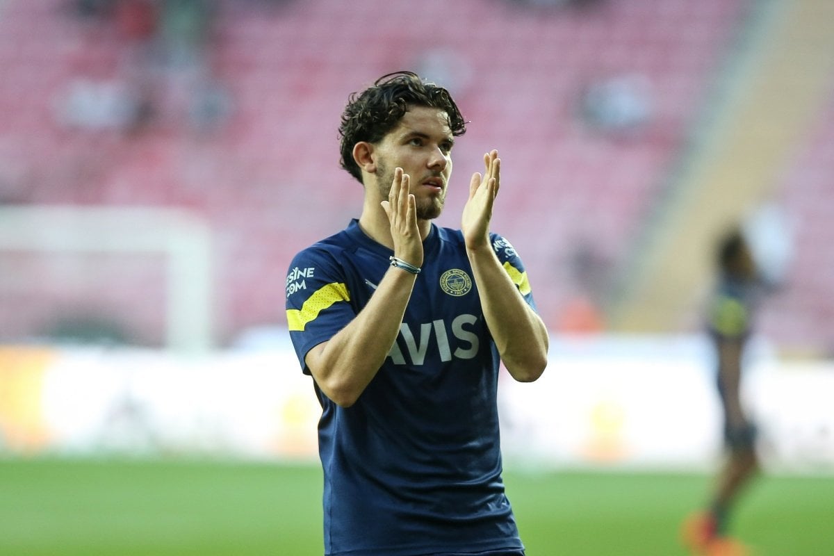 Napoli, Ferdi Kadıoğlu'nu izledi