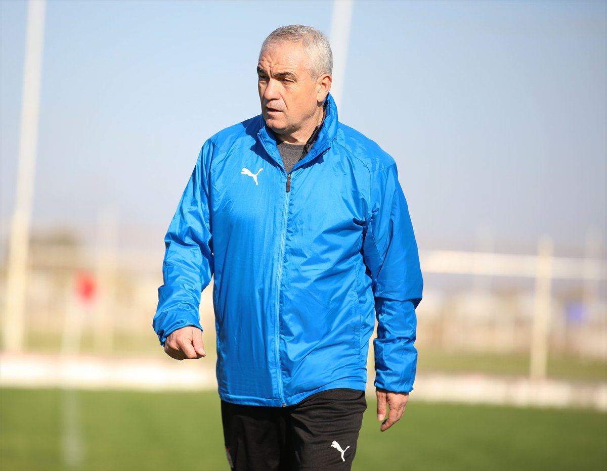 Rıza Çalımbay: Dünya Kupası bizim lige benziyor