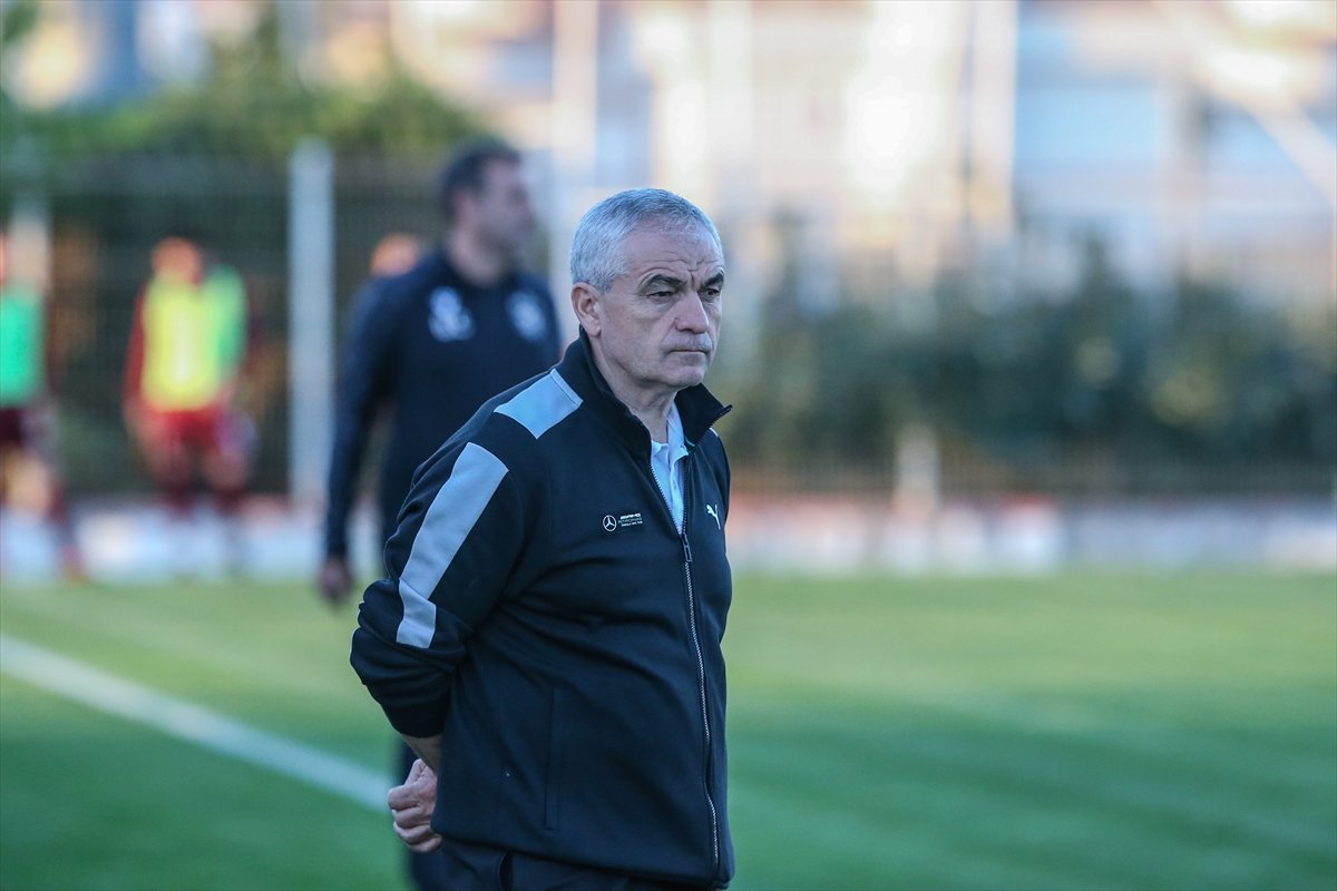 Rıza Çalımbay: Dünya Kupası bizim lige benziyor