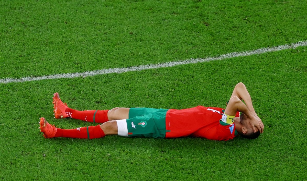Romain Saiss: Tek bacakla oynadım