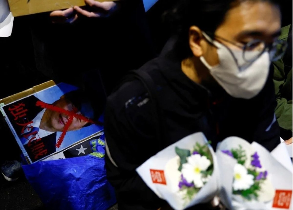 Şi Cinping'den koronavirüs protestocularına: Ergenlik çağında gençler