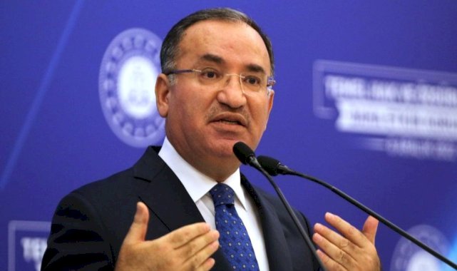 Bekir Bozdağ: Danışmanlarla Türkiye'yi yönetmeye teşebbüs ediyor