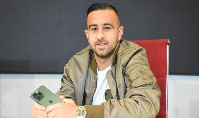 Dia Saba Sivasspor'dan ayrıldığını açıkladı