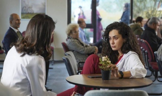 Hayat Bugün 7. bölüm izle | YouTube Hayat Bugün son bölüm (7.bölüm) tek parça izleme ekranı