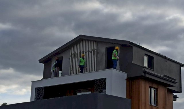 Muğla'da kaçak yapılar yıkılıyor