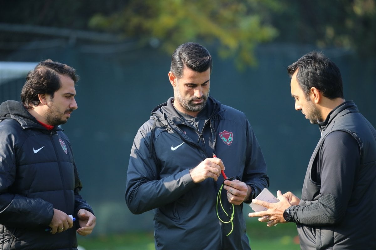 Volkan Demirel: Oyunumuzu ikinci periyoda yansıtmaya çalışacağız