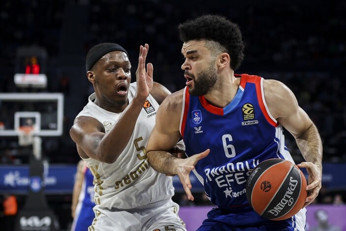 Anadolu Efes, Bayern Münih'e mağlup oldu