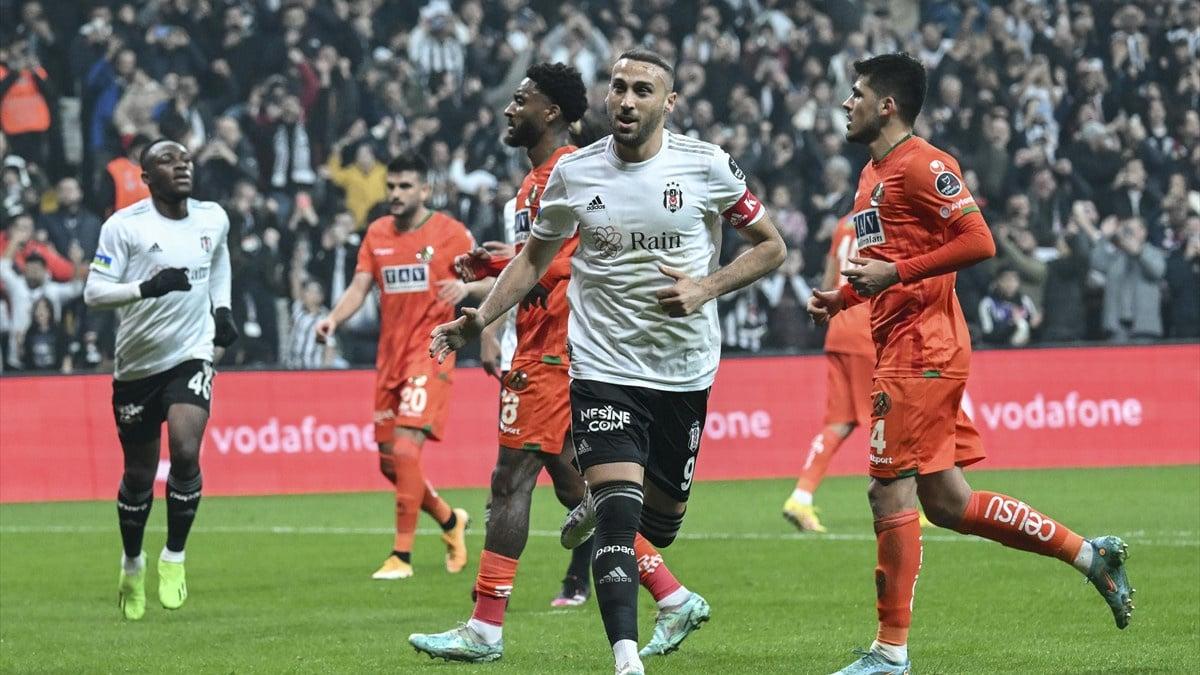 Cenk Tosun: Herkes nasıl Beşiktaşlı olduğumu bilir