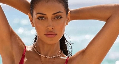 Dosso Dossi Fashion Show'da Cindy rüzgarı esti: Dünyaca ünlü top model Cindy Kimberly podyuma çıktı.