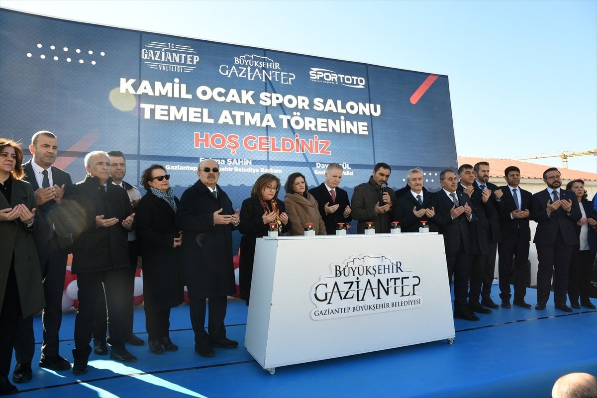 Gaziantep'te 3 bin 200 kişilik spor salonunun yapımına başlandı