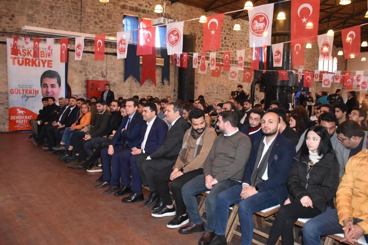 Gültekin Uysal: 6'lı masada bakanlık konusu konuşulmadı