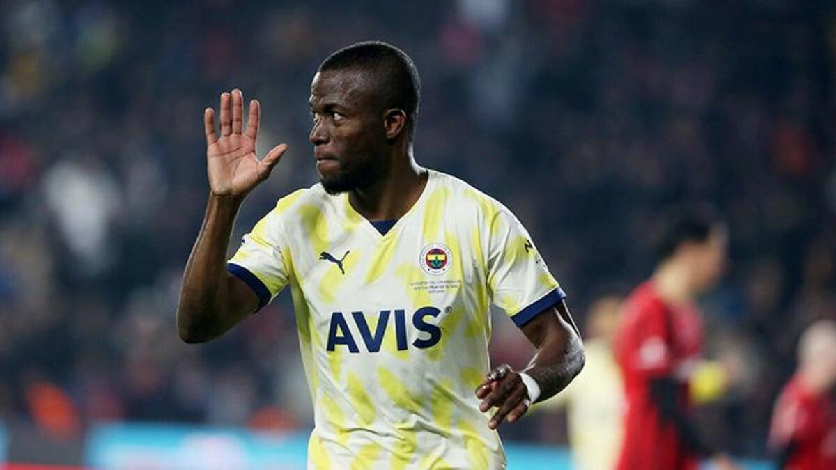 İlker Yağcıoğlu: Fenerbahçe'de bir sorun var