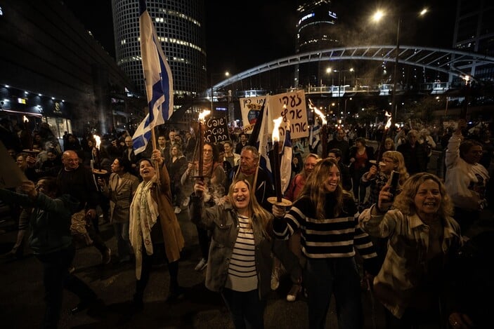 İsrail'de hükümet karşıtı protestolar sürüyor