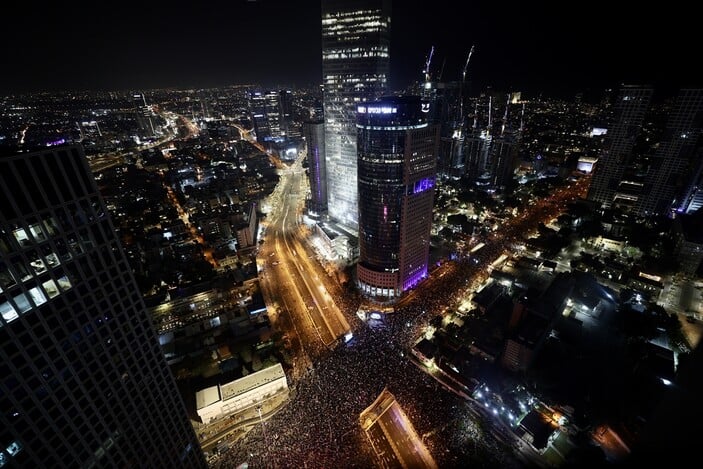 İsrail'de hükümet karşıtı protestolar sürüyor