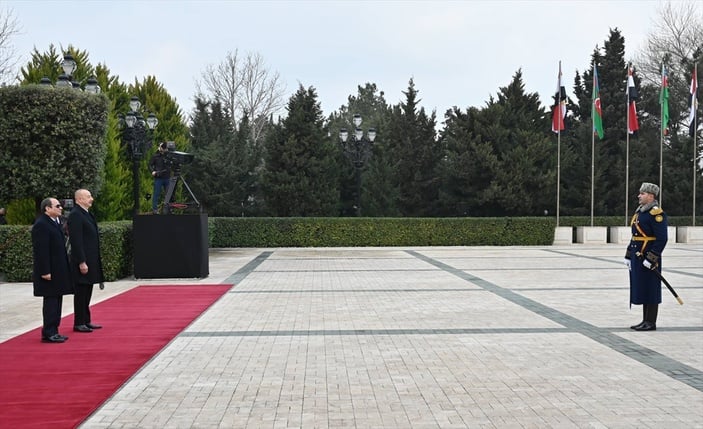 Mısır Cumhurbaşkanı Abdulfettah es-Sisi Azerbaycan'da