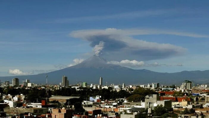 Popocatepetl Yanardağı’nda 24 saatte 4 patlama yaşandı