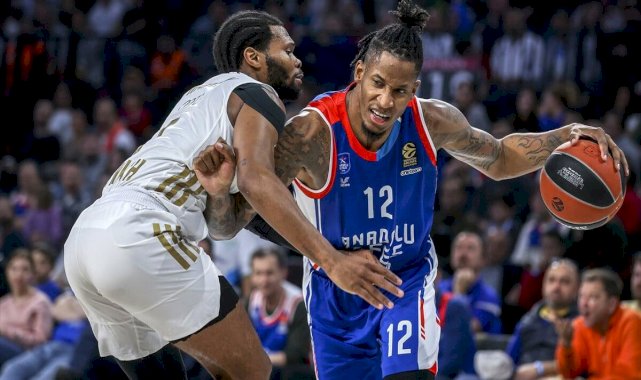 Anadolu Efes, Bayern Münih'e mağlup oldu