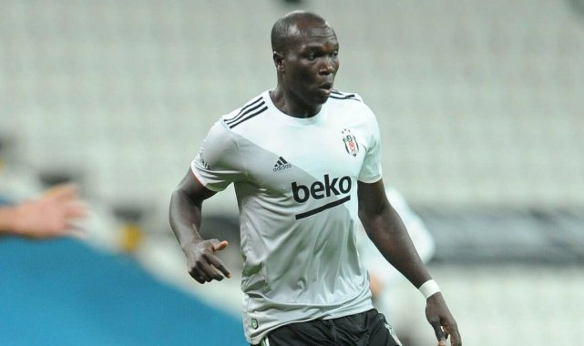Beşiktaş, Aboubakar'ı KAP'a duyurdu