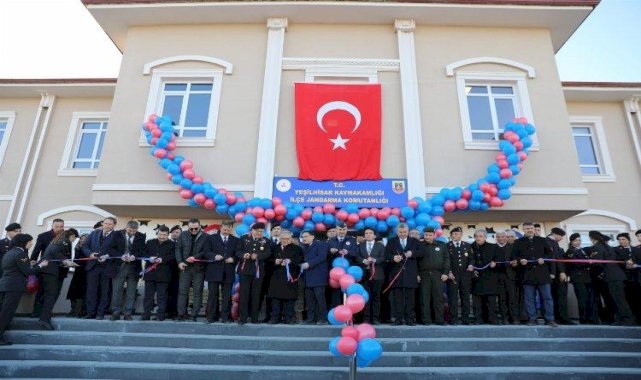 Vali Çiçek'ten Yeşilhisar İlçe Jandarma binası açılışı
