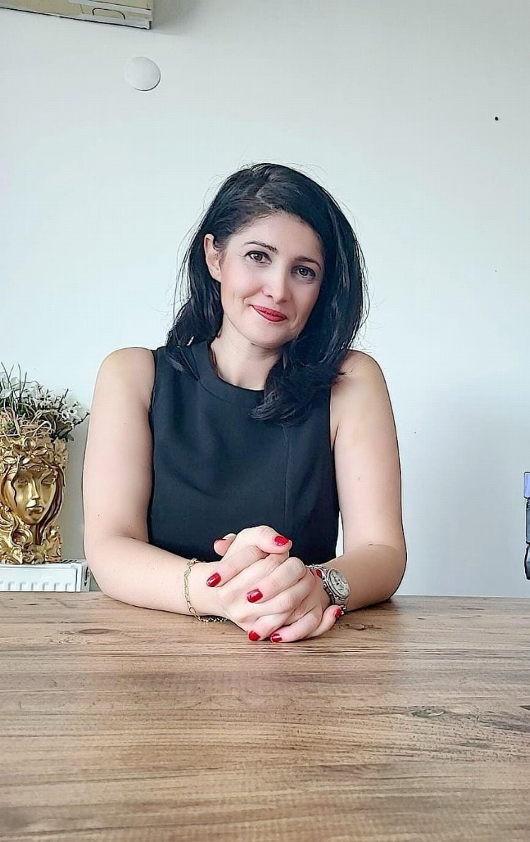 Tırnak yeme sorununa nasıl engel oluruz?