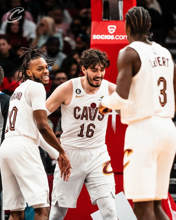 Türk derbisinin kazananı Cedi Osman oldu