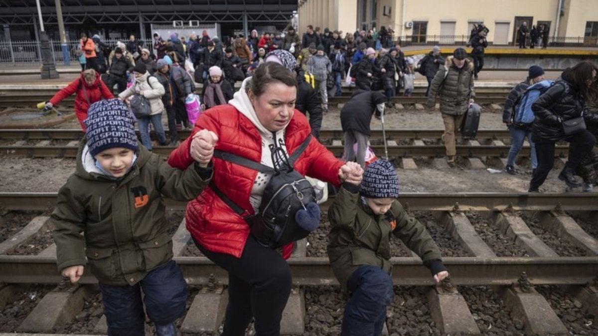 Ukrayna&#039;dan Türkiye&#039;nin insani koridor teklifine destek