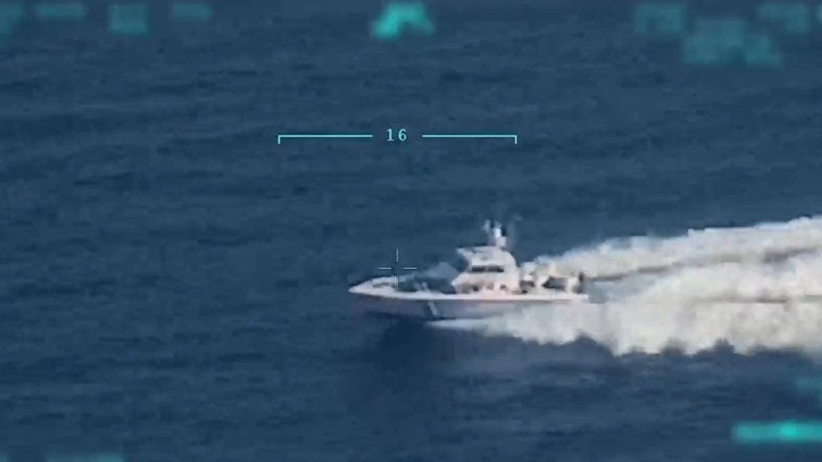 Yunanistan&#039;ın ittiği göçmenler İHA ile tespit edildi