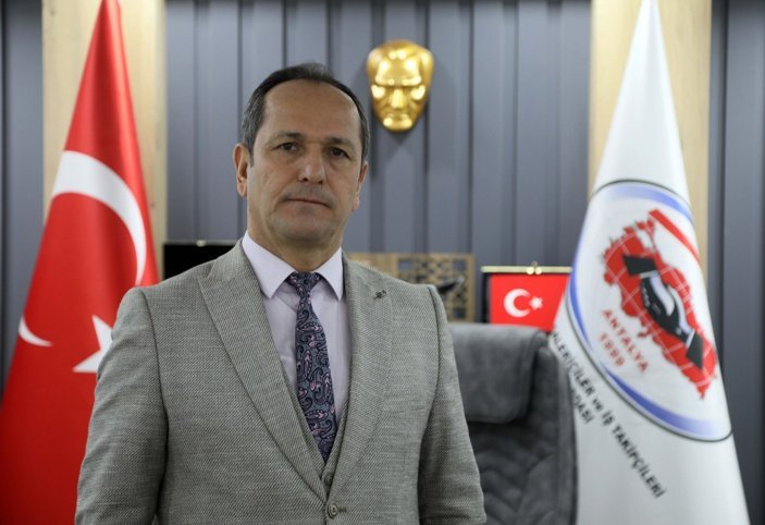 Antalya'da savaş ve deprem sonrası ev fiyatları artarken trafikte yabancı plakalar kaydedildi