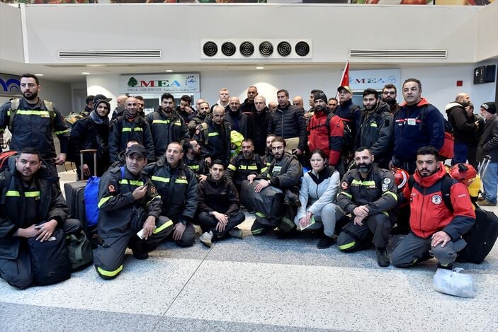 Asrın felaketi için yurt dışından arama-kurtarma ekipleri seferber oldu