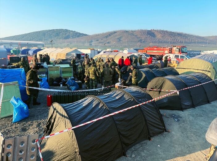 Asrın felaketi için yurt dışından arama-kurtarma ekipleri seferber oldu